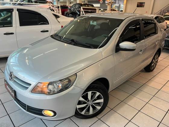 VOLKSWAGEN VOYAGE 1.6 MI COMFORTLINE 8V FLEX 4P MANUAL VOLKSWAGEN VOYAGE 1.6 MI COMFORTLINE 8V FLEX 4P MANUAL